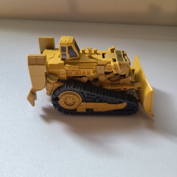 3 Transformer Construction Vehicles (Incomplete) - Picture 6 of 10
